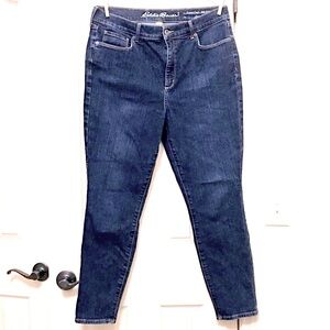 Eddie Bauer Slightly Curvy Jeans